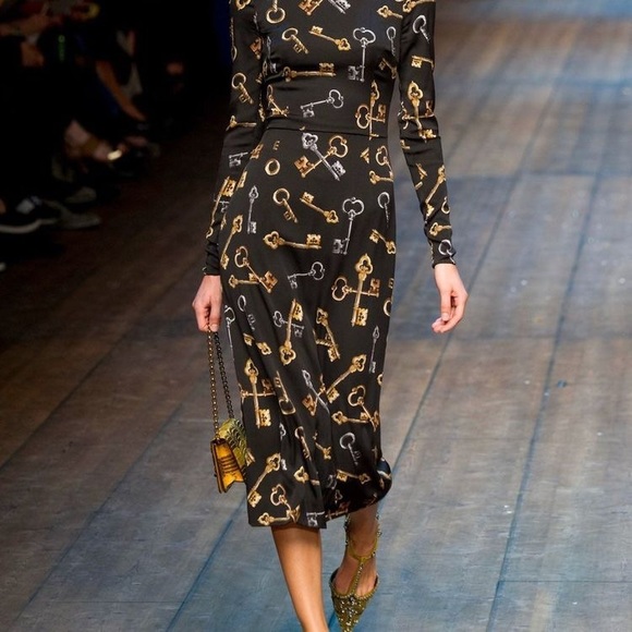 Dolce & Gabbana black key dress size it 42 / US6 - Picture 9 of 11